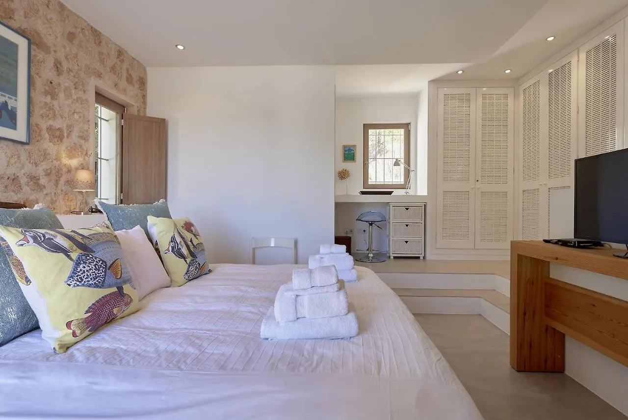 Villa Deluxe Ibizan Retreat Stunning Sea Views Can Juana 6 Bedroom A Short Drive To The Beach San Jose
