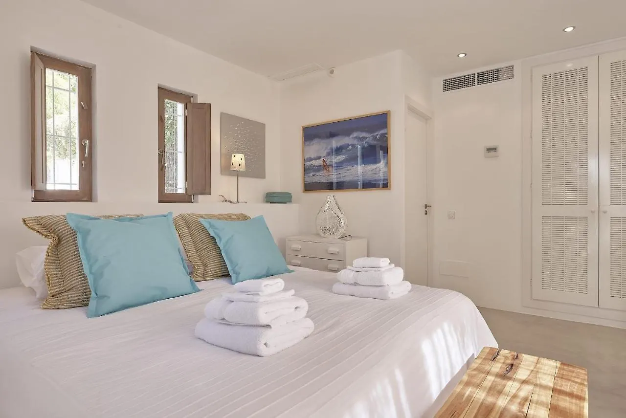 Deluxe Ibizan Retreat Stunning Sea Views Can Juana 6 Bedroom A Short Drive To The Beach San Jose 0*, San José